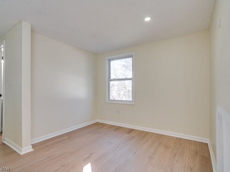 4455 W 56th Street, Cleveland, OH 44144 Photo 17