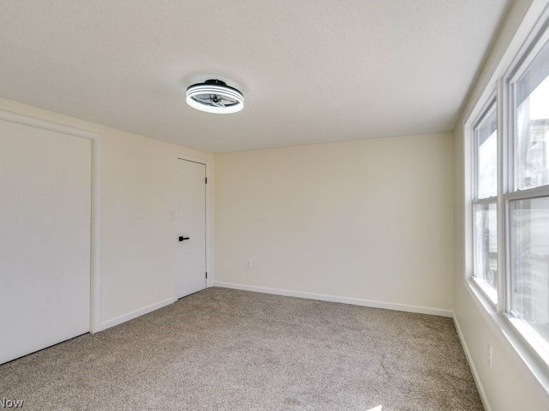 4455 W 56th Street, Cleveland, OH 44144 Photo 24