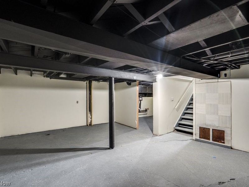 4455 W 56th Street, Cleveland, OH 44144 Photo 29