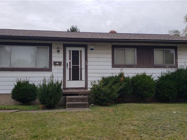 154 Greeley Lane , Youngstown, OH 44505