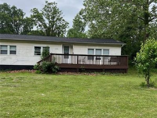 35945 Herman Street, Romulus, MI 48174