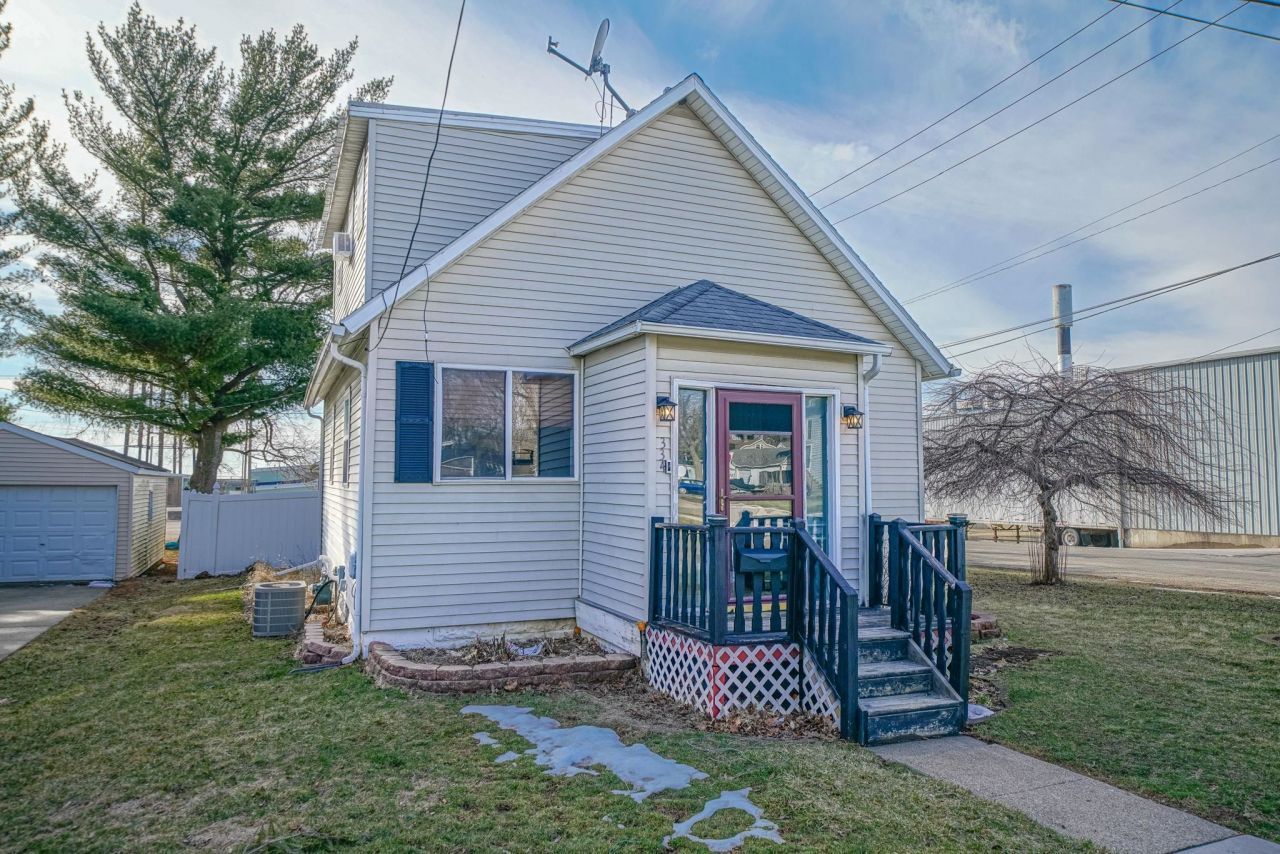 334 N 14th, Rochelle, IL 61068 Main Photo