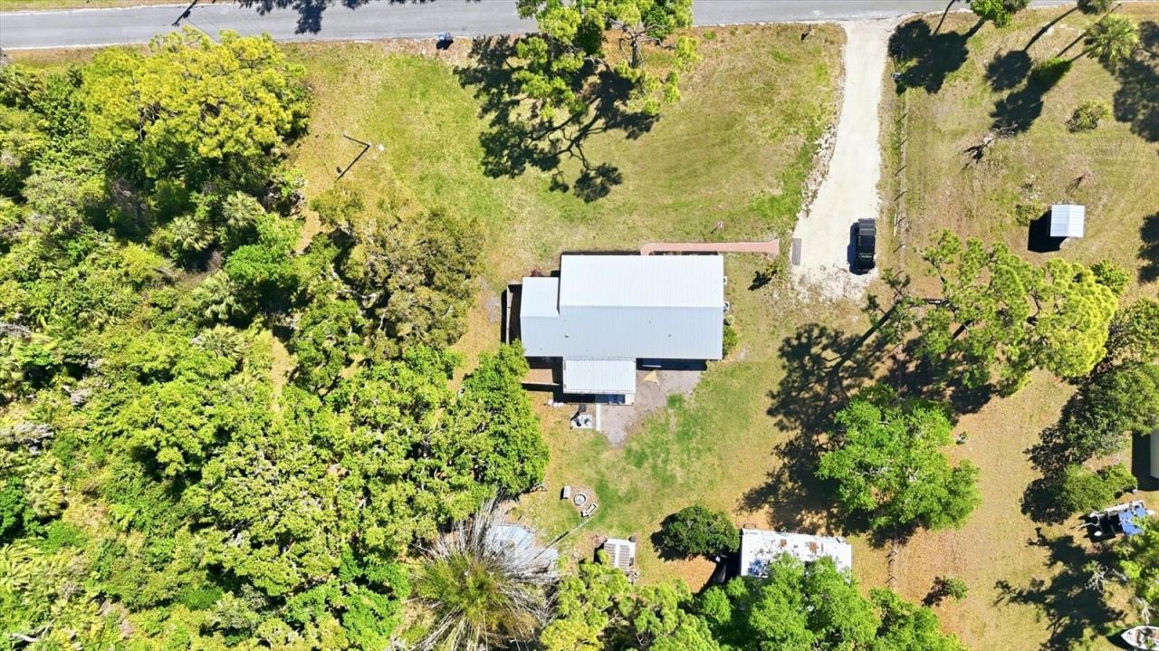 9811 28th Avenue E, Palmetto, FL 34221 Photo