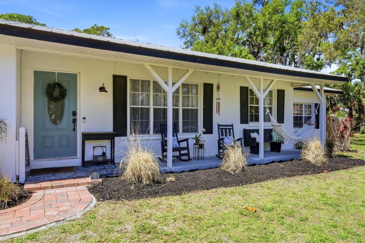 9811 28th Avenue E, Palmetto, FL 34221 Photo