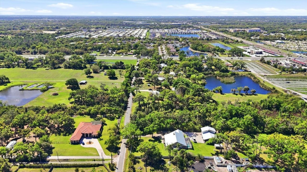 9811 28th Avenue E, Palmetto, FL 34221 Photo