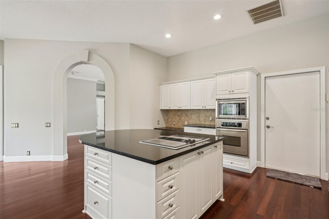 4941 Kylemore Court, Palm Harbor, FL 34685 Photo