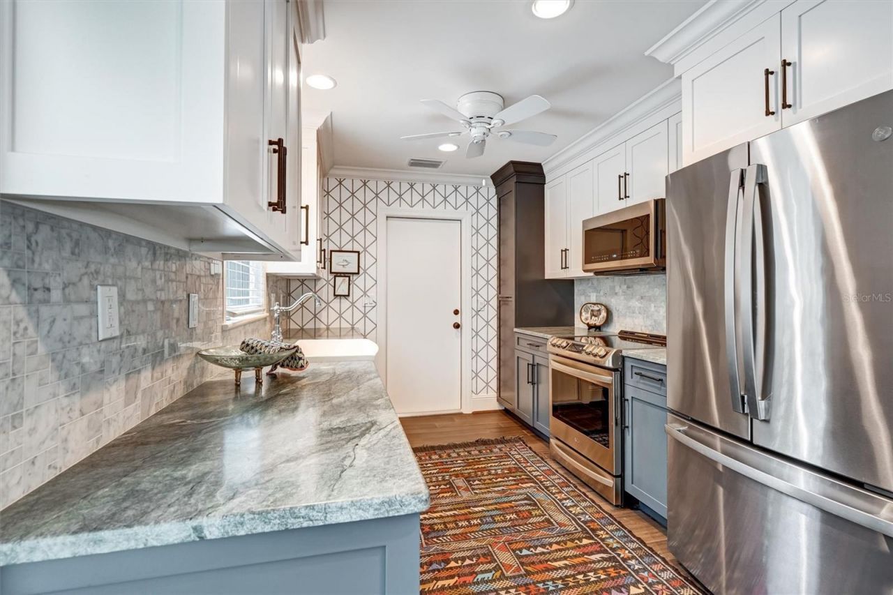 4160 39th Street S, Saint Petersburg, FL 33711 Photo