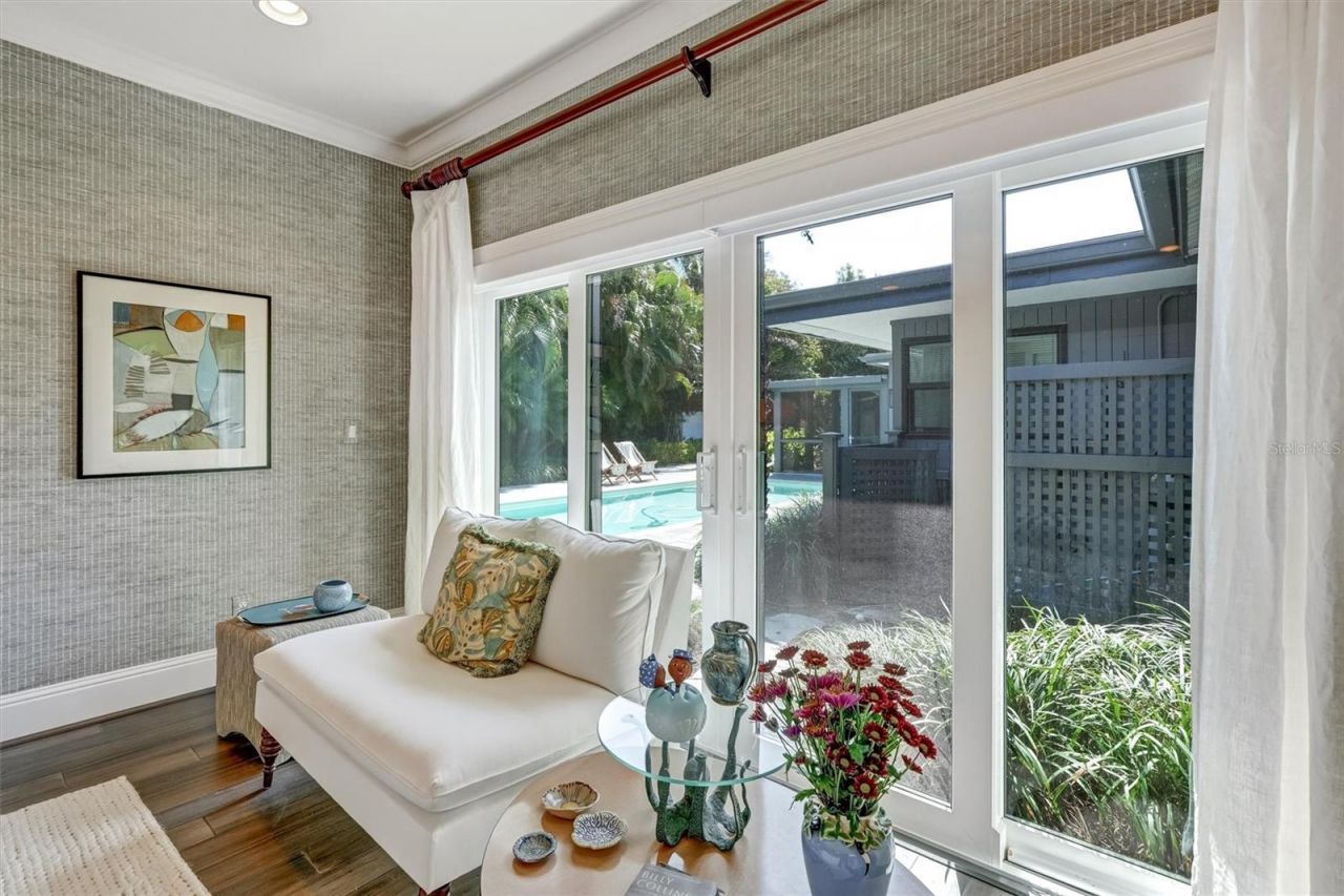 4160 39th Street S, Saint Petersburg, FL 33711 Photo