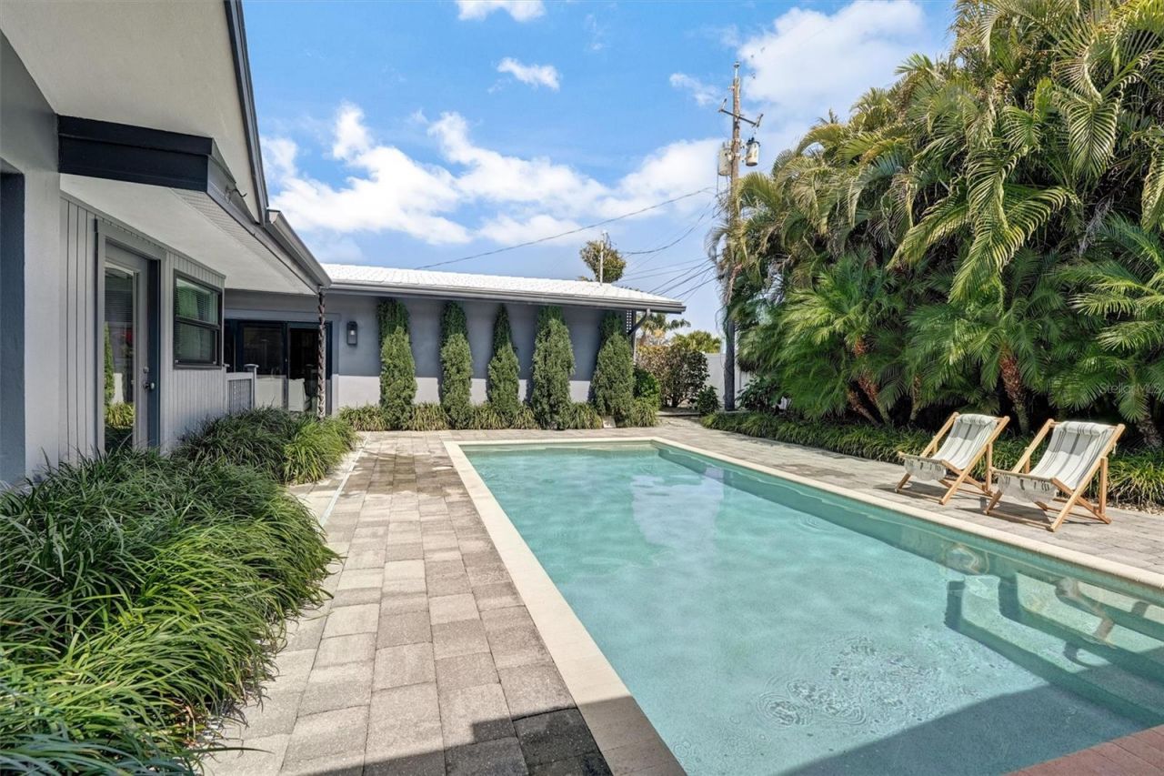 4160 39th Street S, Saint Petersburg, FL 33711 Photo