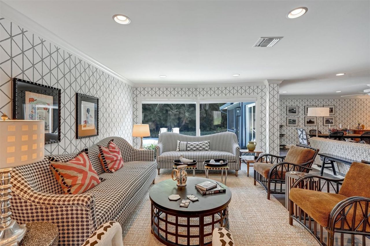 4160 39th Street S, Saint Petersburg, FL 33711 Photo