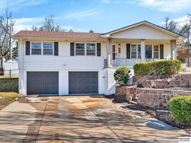 4509 Ridgeway Road, Omaha, NE 68134