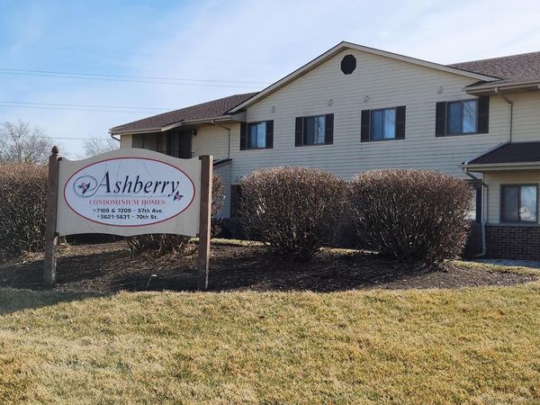 5631 70th STREET, Unit 103, Kenosha, WI 53142