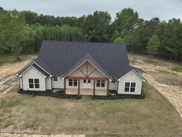 2165 N Mississippi 43, Pelahatchie, MS 39145
