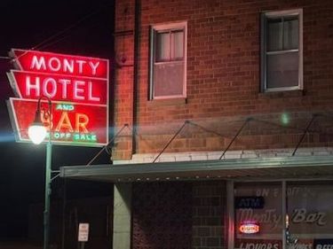 222 1st Street S, Montgomery, MN 56069