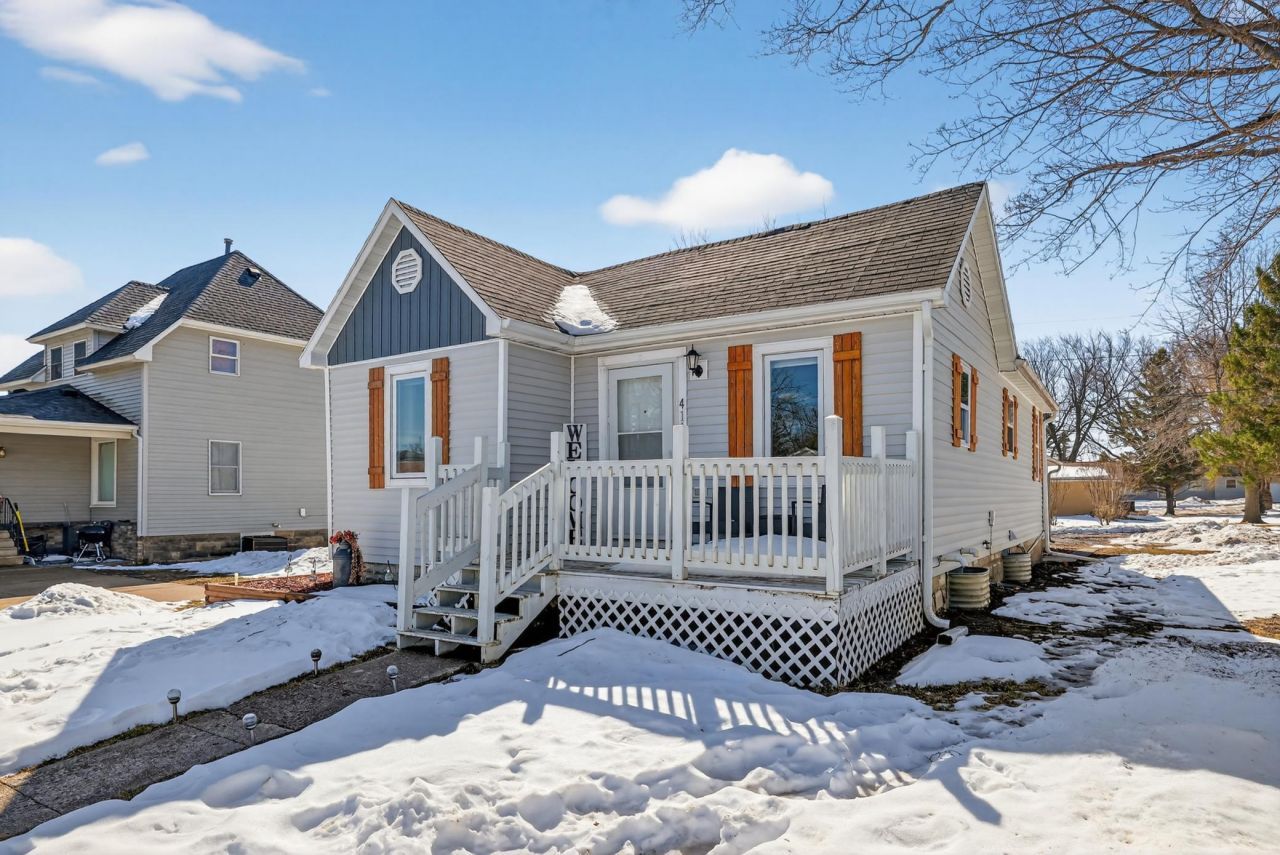 411 South Street, West Concord, MN 55985 Main Photo