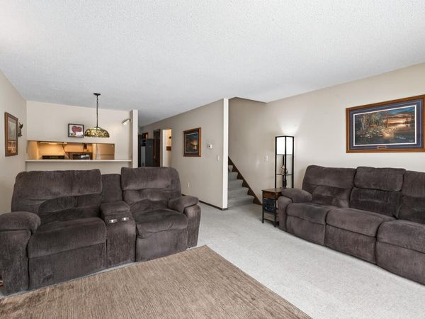 6042 Golden Valley Road, Golden Valley, MN 55422