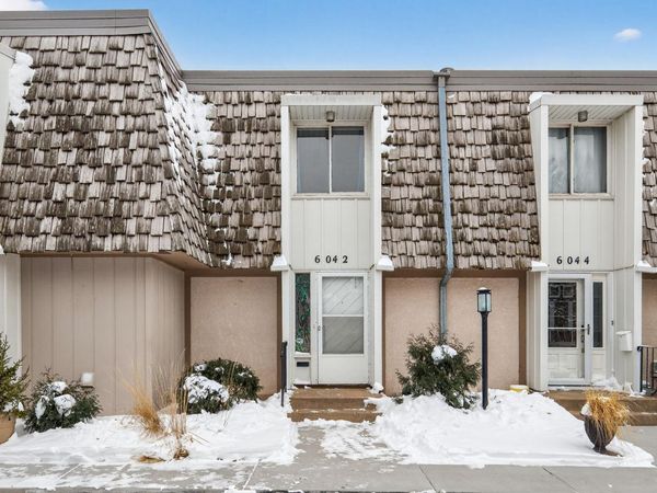 6042 Golden Valley Road , Golden Valley, MN 55422