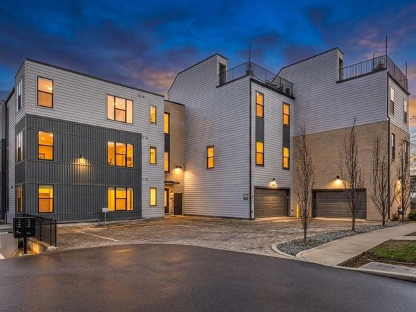 519 27th Ave N, Unit 301, Nashville, TN 37209