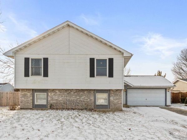 3212 Pioneer Court , Joliet, IL 60431