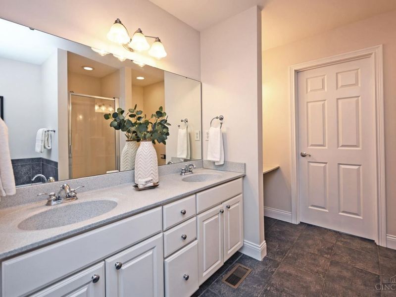 1714 Grandmere Lane, Cincinnati, OH 45206 Photo 23