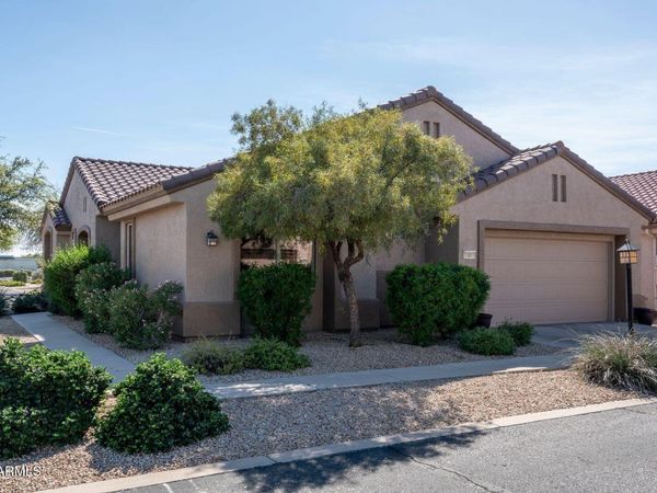 19510 N CARRIAGE Lane, Surprise, AZ 85374