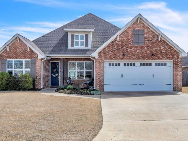 164 Sleepy Fawn, Columbus, MS 39702