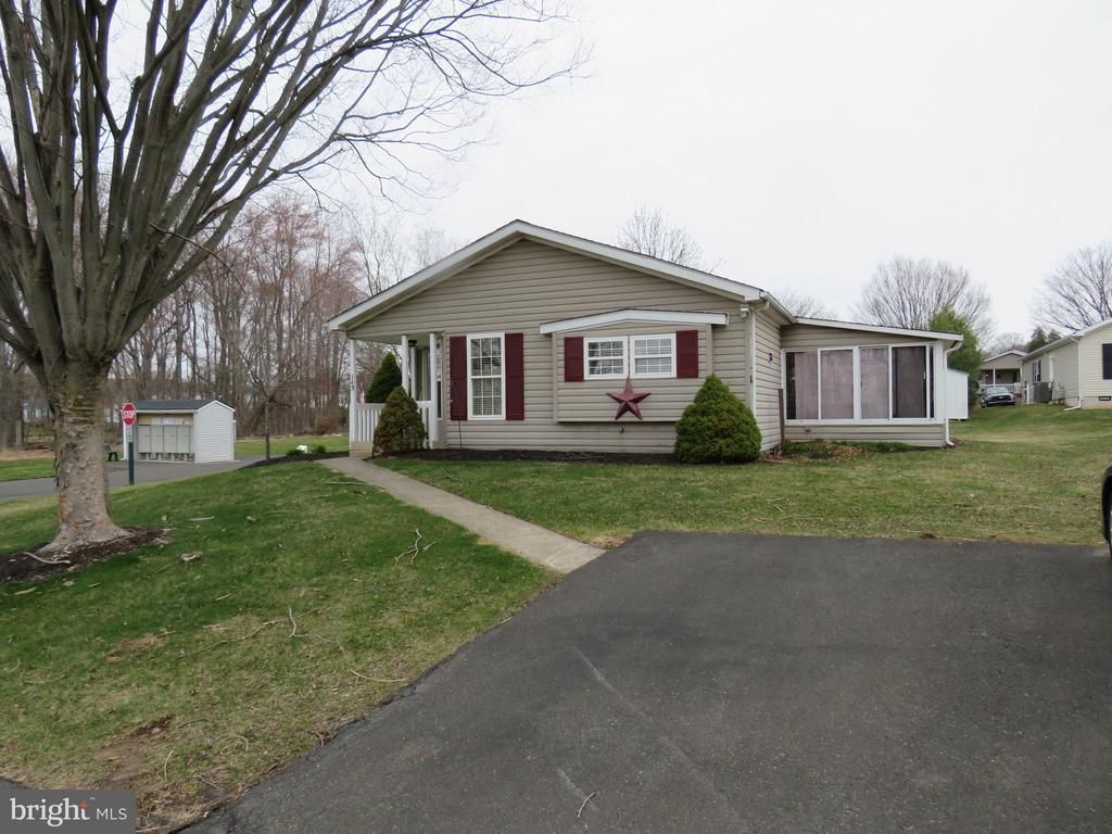 143 RAVEN COURT, NEW HOPE, PA 18938