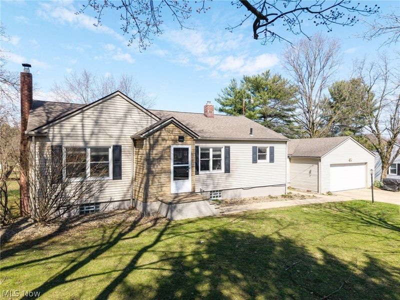 2427 Wadsworth Road, Norton, OH 44203 Photo 2