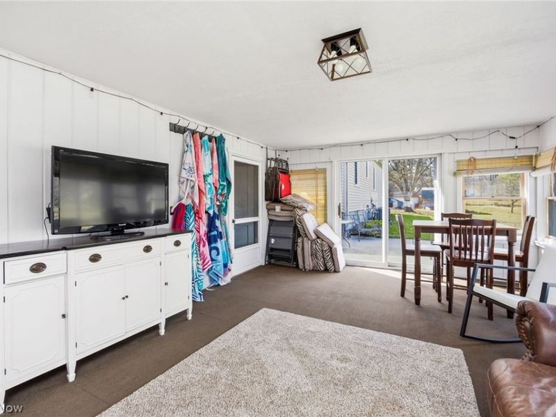 2427 Wadsworth Road, Norton, OH 44203 Photo 27