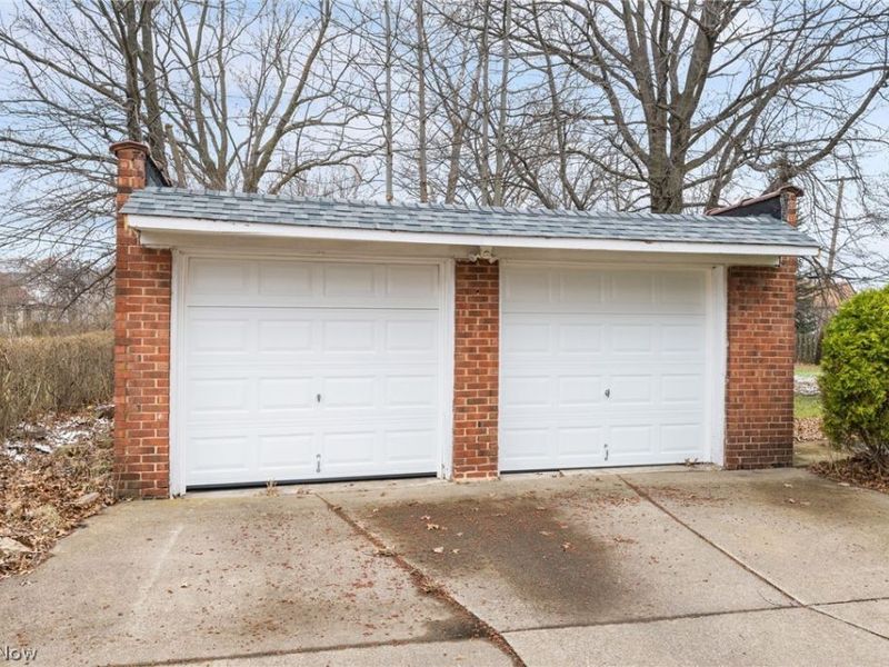 942 E 236th Street, Euclid, OH 44123 Photo 17