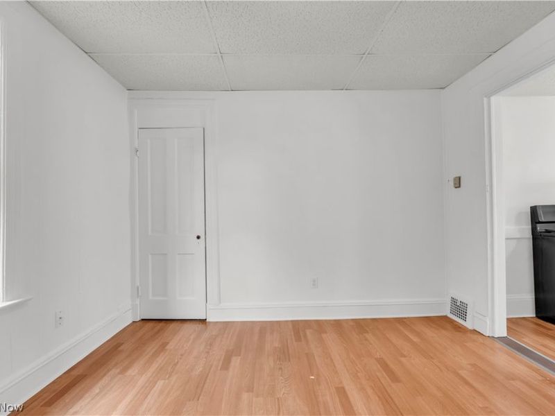 2113 Halstead Avenue, Unit M/#2, Lakewood, OH 44107 Photo 4