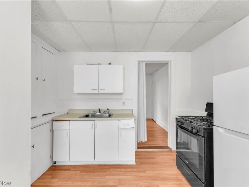 2113 Halstead Avenue, Unit M/#2, Lakewood, OH 44107 Photo 7