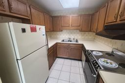 5001 Little River Rd. photo 4