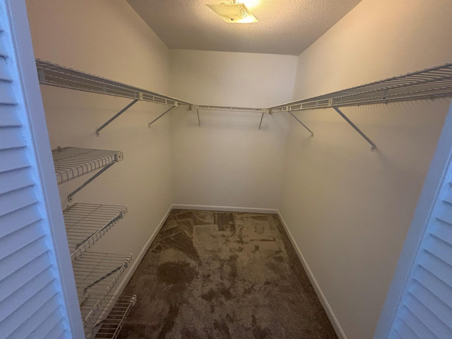 5001 Little River Rd. Photo 9