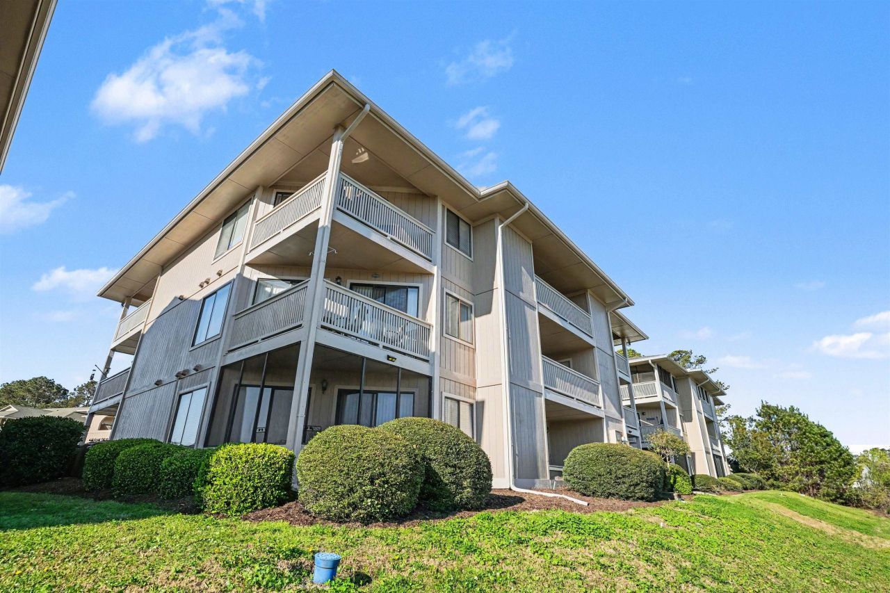 4242 Pinehurst Circle Photo 26