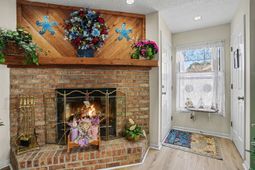 4242 Pinehurst Circle photo 4