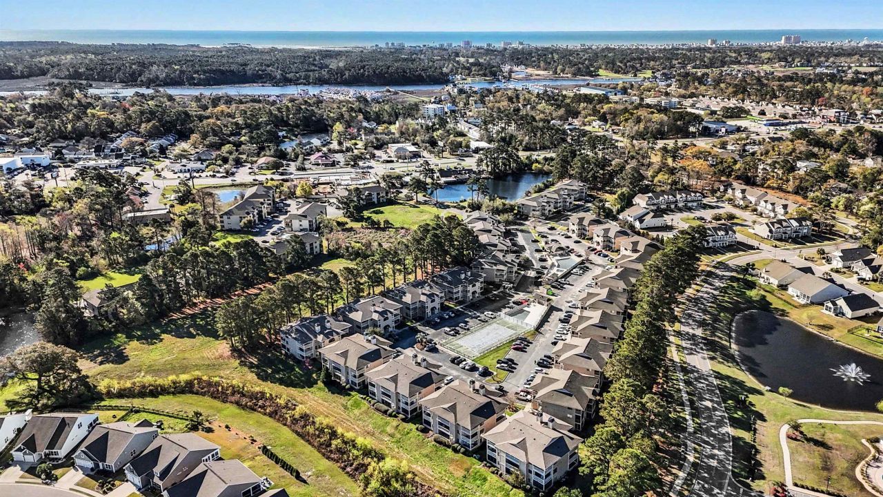 4242 Pinehurst Circle Photo 35