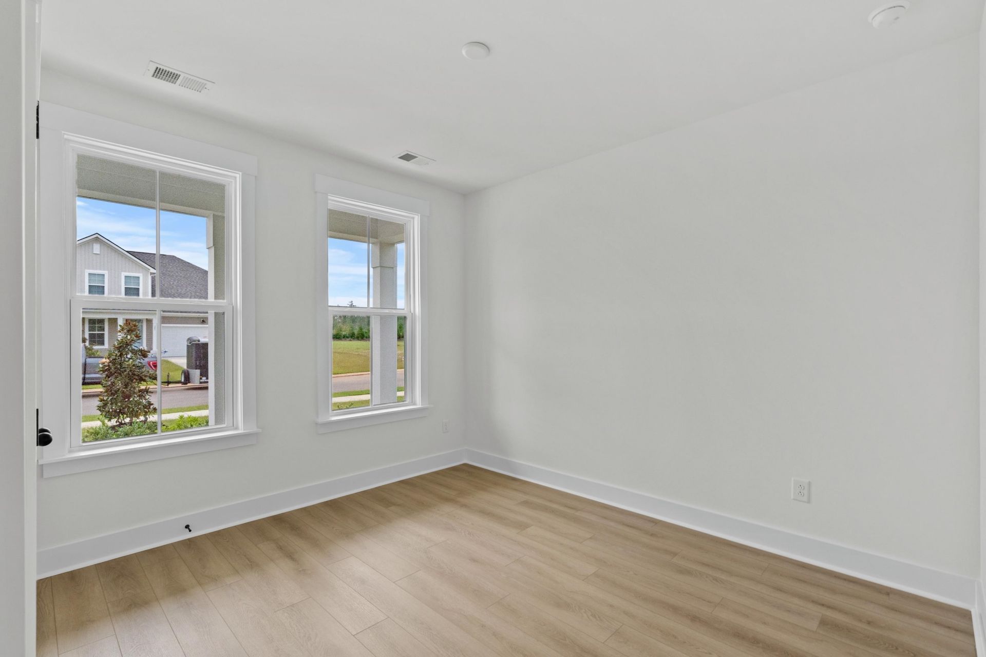 239 Letha Dr Photo 22
