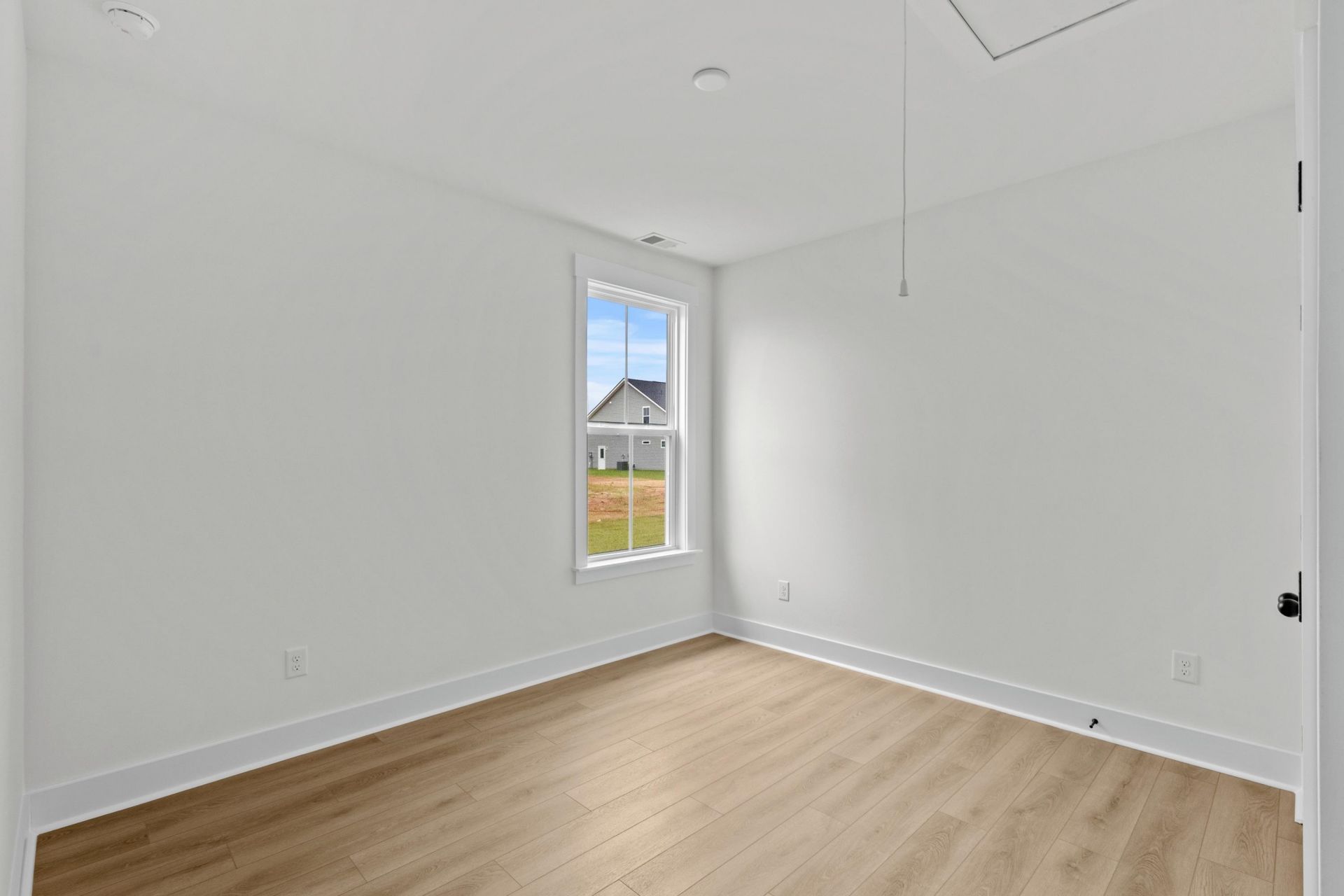 239 Letha Dr Photo 23