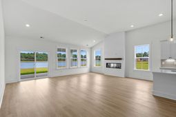 239 Letha Dr photo 4