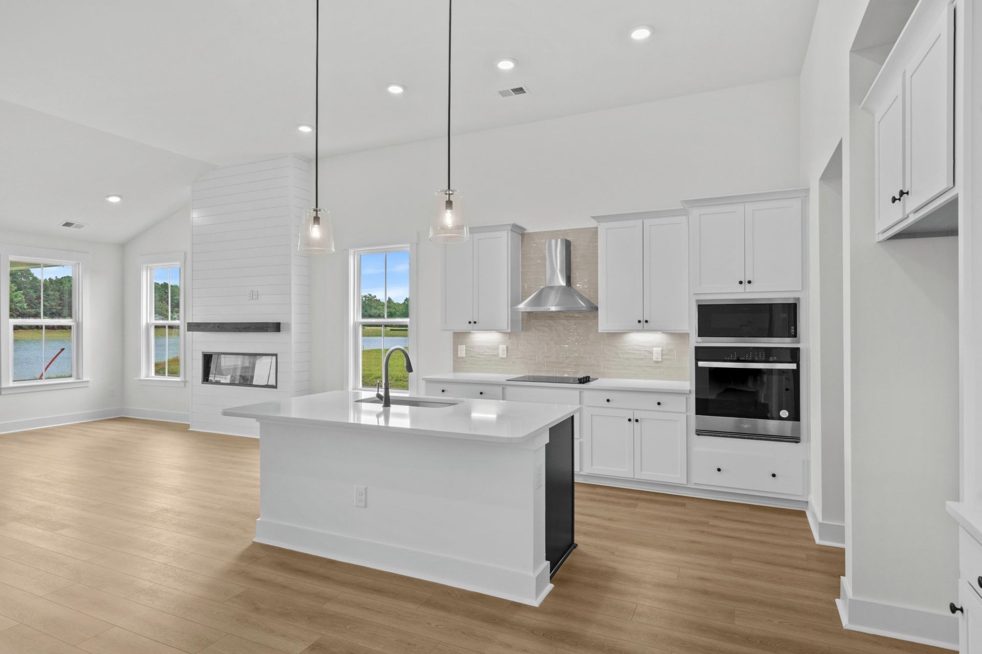 239 Letha Dr Photo 9