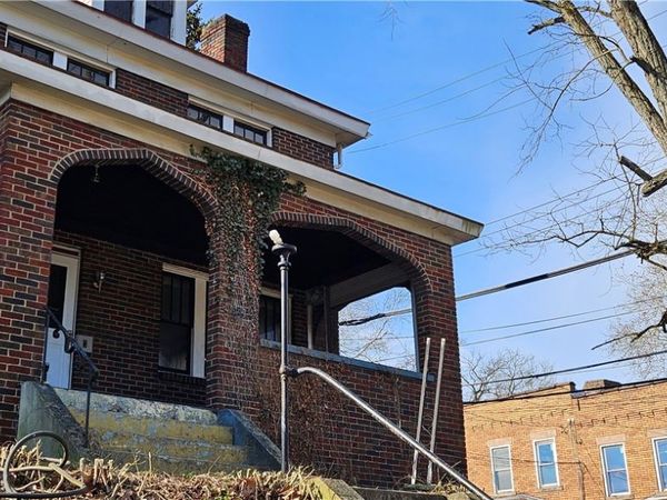 777 Sherwood Ave, Pittsburgh, PA 15204