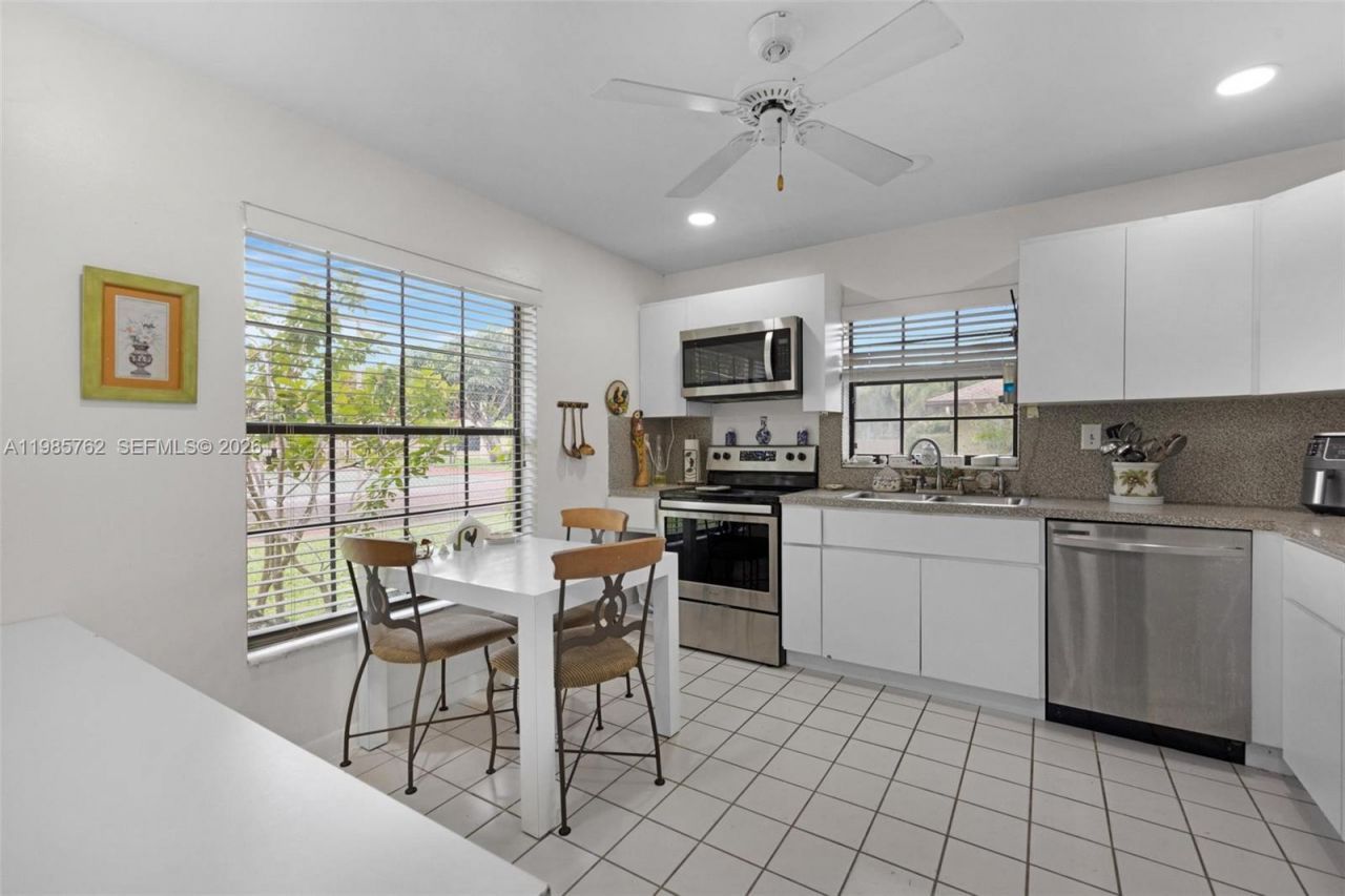 7506 SW 26th Ct , Unit 10, Davie, FL 33314 Photo