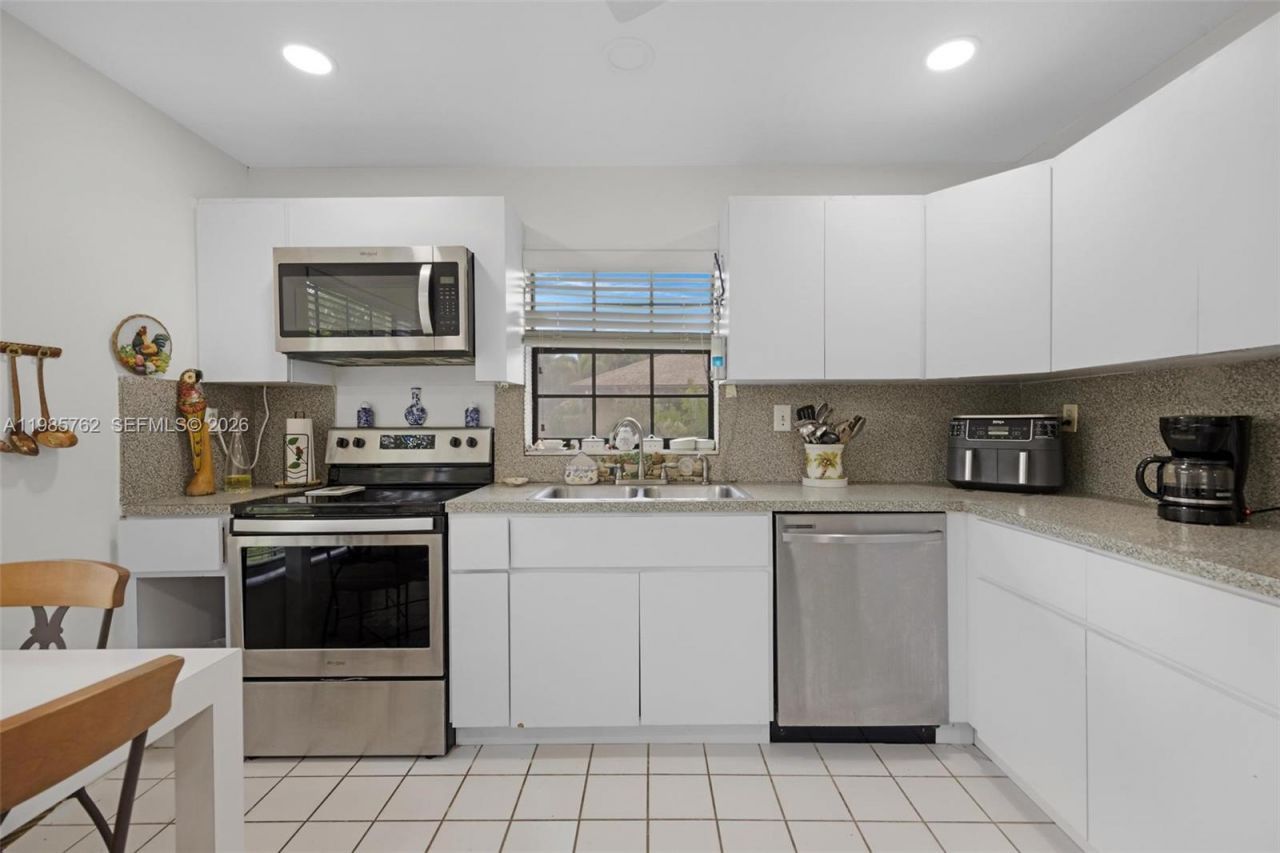 7506 SW 26th Ct , Unit 10, Davie, FL 33314 Photo