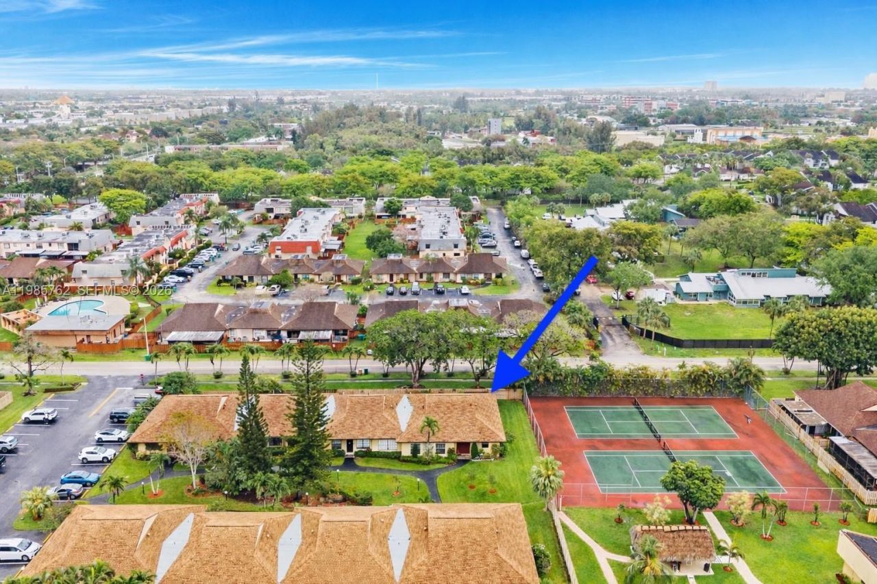 7506 SW 26th Ct , Unit 10, Davie, FL 33314 Photo