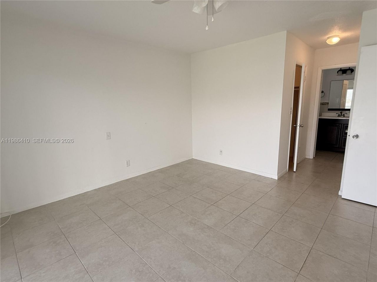 2223 Park Ln , Unit 306, Hollywood, FL 33021 Photo