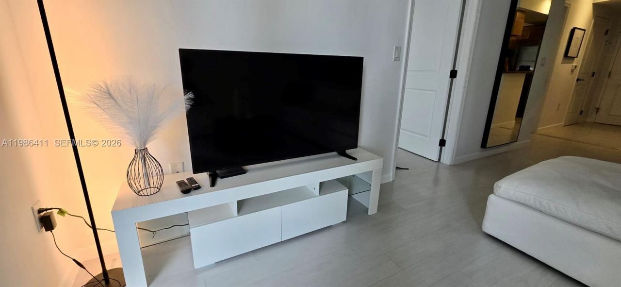 347 N New River Dr , Unit 1106, Fort Lauderdale, FL 33301 Photo