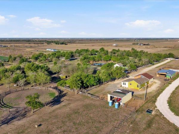 17309 Skog RD, Elgin, TX 78660