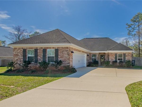 10070 Desiree Court S, Mobile, AL 36582