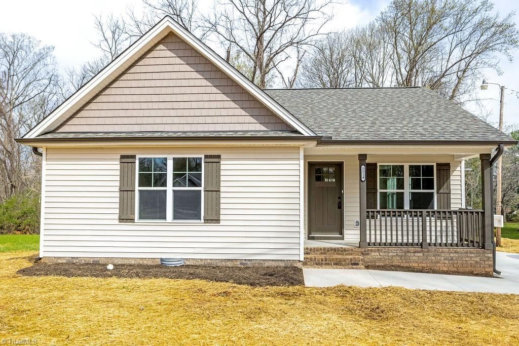 5514 Cedarbrook Road, Jonesville, NC 28642 Main Photo